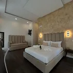 Kairos Relais 4*