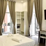 Kairos Relais Nápoles